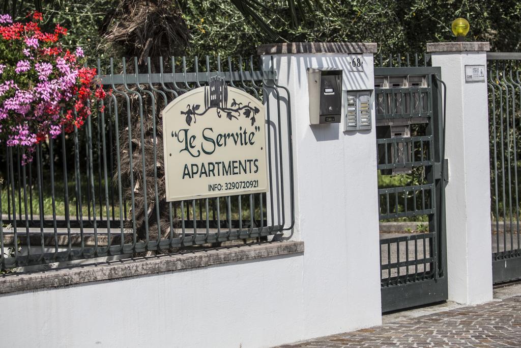 Le Servite Apartments 阿科 外观 照片